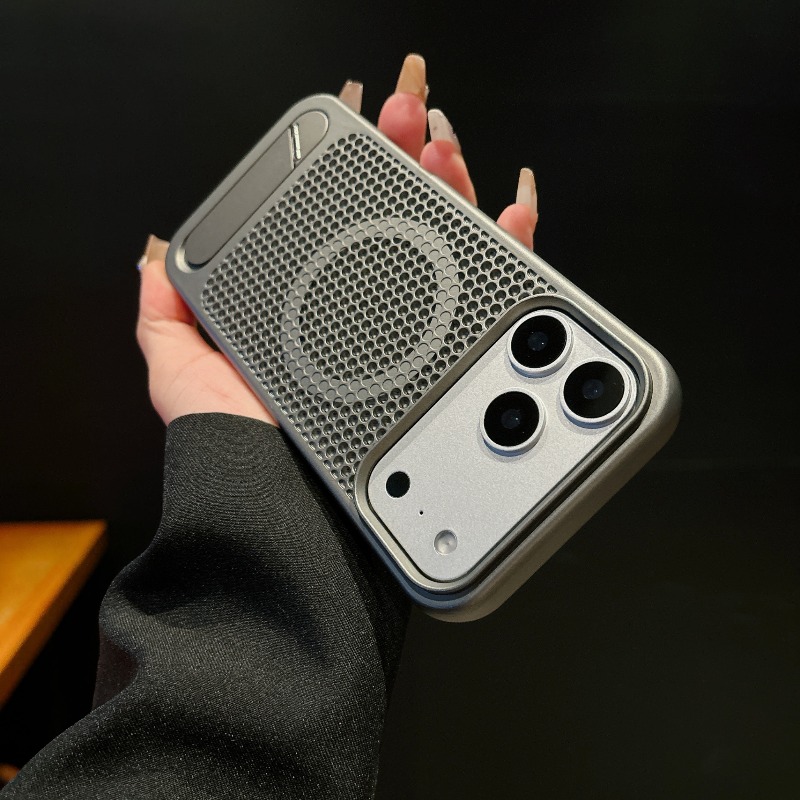 프리미엄 허니콤 쿨링 통기성 MagSafe 폰 케이스  - Magnetic Charging Stand 리뷰 및 가격